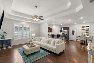 Welcome to this beautifully maintained 4-bedroom, 3-bath brick - photo 9