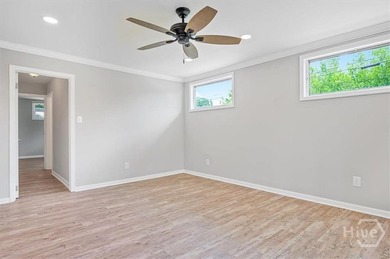 Recently Renovated Three Bedroom, 2 Full Bath Split Bedroom Open - photo 14
