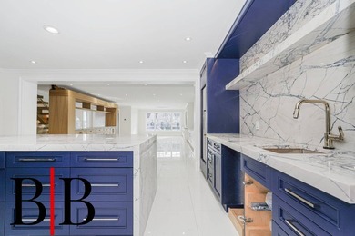 Discover Modern Elegance in This Stunning Custom-Built Home! - photo 18