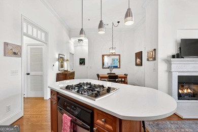 Claim your place at The Carlton and live at the heart of Intown