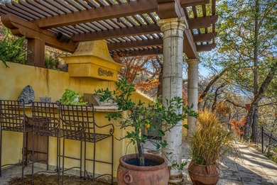120 Acre Napa Valley gated estate with antique Italian tile roof - photo 31