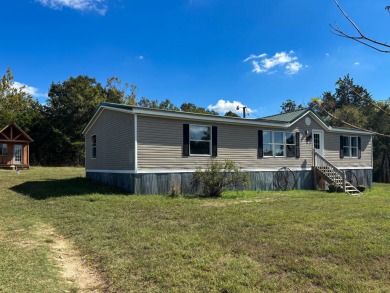 Norfork Lake Home Sale Pending in Clarkridge Arkansas