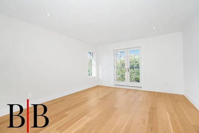 Discover Modern Elegance in This Stunning Custom-Built Home! - photo 31