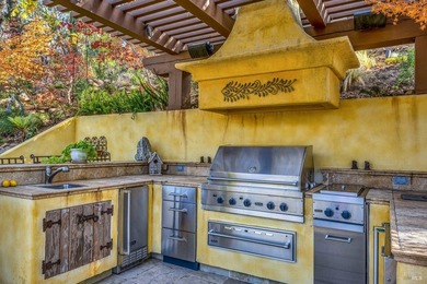 120 Acre Napa Valley gated estate with antique Italian tile roof - photo 32
