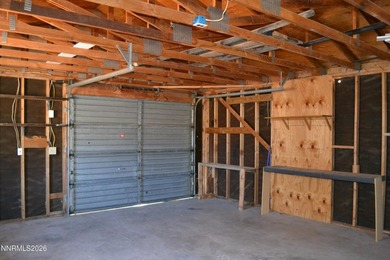 Great starter or retirement property. Very clean with an open - photo 4