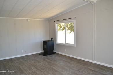 Great starter or retirement property. Very clean with an open - photo 8