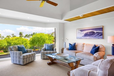 From the moment you enter Wailea Point 1904, the world seems to - photo 4