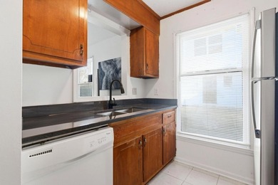 Charming 2 bedroom, 1.5 bath townhome located at 2309 Withers - photo 10