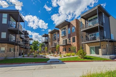 Lake Townhome/Townhouse For Sale in Colorado Springs, Colorado
