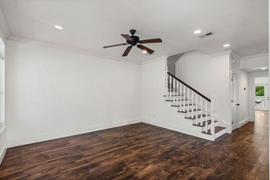 An elegantly crafted cottage, this two-story home in Santa Rosa - photo 6