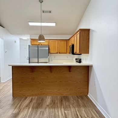 Welcome to this beautifully updated 2-bedroom, 2-bath townhouse - photo 8
