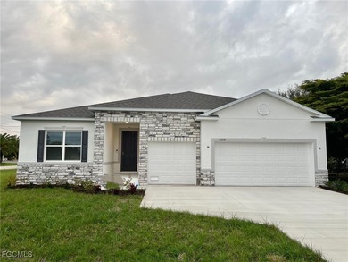 Cape Coral Lakes Area Home For Sale in Cape Coral Florida