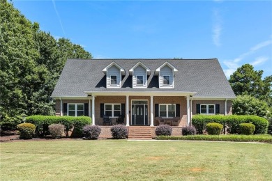 Lake Home For Sale in Hampton, Georgia