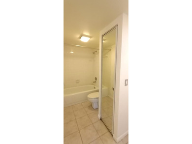 2BR/2.5BTH WITH DIRECT CANAL VIEW FROM 2 BALCONIES, PRIVATE - photo 11