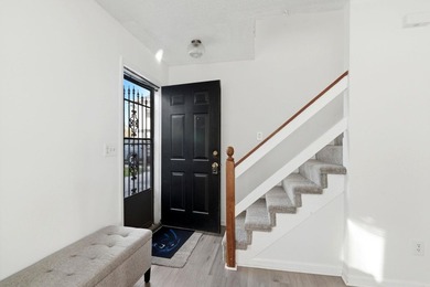 Well-maintained 2 bedroom, 1.5 bath townhome located at 2309 - photo 5