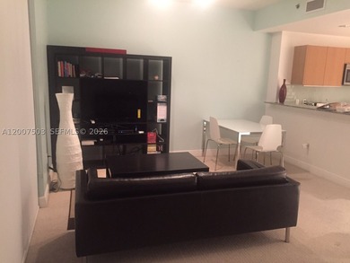 Excellent opportunity, this bright unit offers incredible city - photo 2