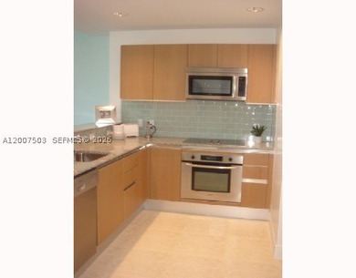 Excellent opportunity, this bright unit offers incredible city - photo 5