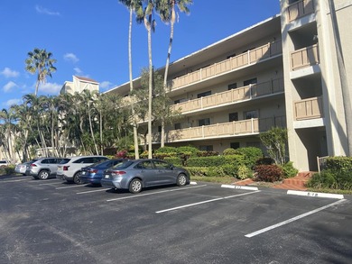 Beautiful lake view, two bedroom, two full bath Huntington Lakes - photo 37