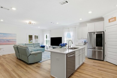 Imagine living just minutes from the sugar-white sands and - photo 6