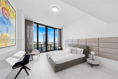 LOWER PENTHOUSE AT ONE THOUSAND MUSEUM BOASTS PANORAMIC VISTAS