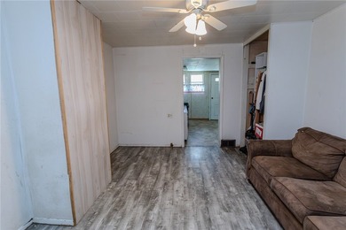 Opportunity awaits! This 2 bedroom 1 bath home is ready for your - photo 15