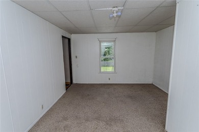 Opportunity awaits! This 2 bedroom 1 bath home is ready for your - photo 18