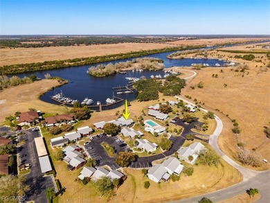 Caloosahatchee River Home For Sale in Labelle Florida