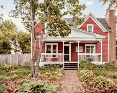 Lake Mallalieu Home For Sale in Hudson Wisconsin