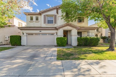 Charming home in a gated community overlooking the 9-hole - photo 1