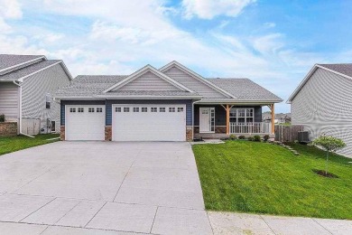 Cedar River - Linn County Home For Sale in Cedar Rapids Iowa