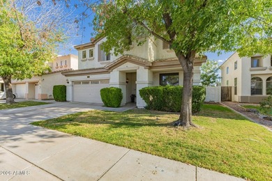 Charming home in a gated community overlooking the 9-hole - photo 3