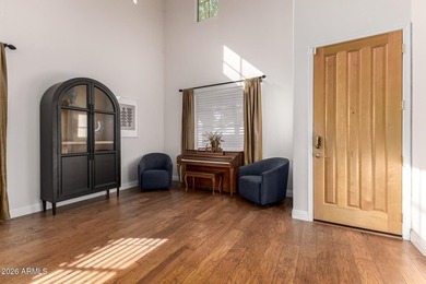 Charming home in a gated community overlooking the 9-hole - photo 6