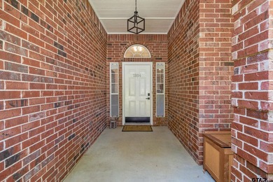 Welcome to Whitehouse living at its finest! This beautifully - photo 7