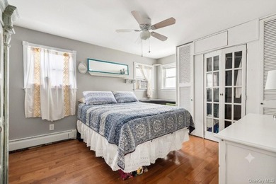 Welcome to 23 Dewey Place in Lindenhurst! This charming - photo 9