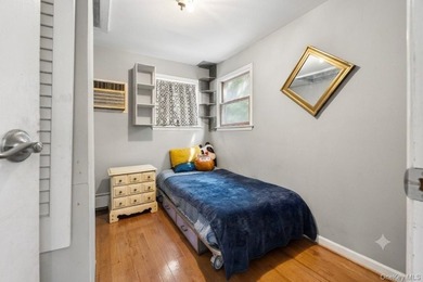 Welcome to 23 Dewey Place in Lindenhurst! This charming - photo 10