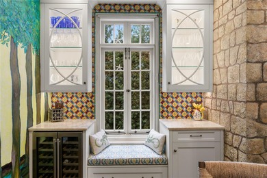 A 1924 Spanish Revival Estate in Historic Old Pasadena. Beyond - photo 12