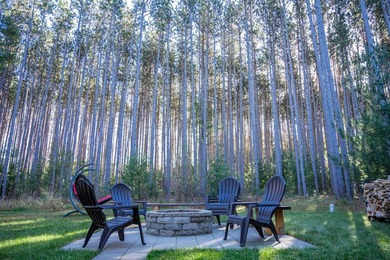 Beautiful newer home built in 2022, offering 3 bedrooms, 2 full - photo 12