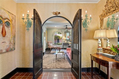 A 1924 Spanish Revival Estate in Historic Old Pasadena. Beyond - photo 18