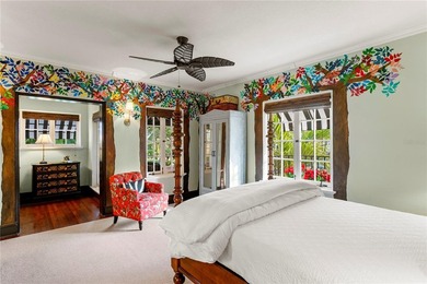 A 1924 Spanish Revival Estate in Historic Old Pasadena. Beyond - photo 31