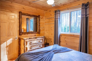 Beautiful newer home built in 2022, offering 3 bedrooms, 2 full - photo 32