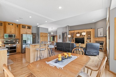 We are under contract. No more showings accepted. Welcome to - photo 7