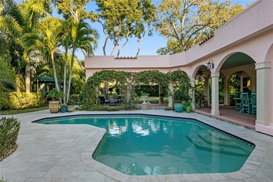 A 1924 Spanish Revival Estate in Historic Old Pasadena. Beyond - photo 49