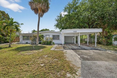 St. Lucie River Home Sale Pending in Stuart Florida