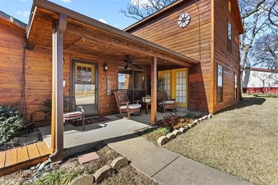 Lake Texoma Home For Sale in Kingston Oklahoma