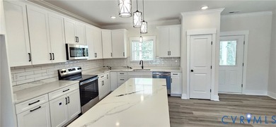 Lake Access! New construction located in the beautiful lake - photo 9