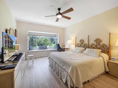 Beautiful 2 bedroom 2 bath unit in Longwood. Large screened wrap - photo 8