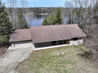 Lake Home For Sale in Abrams, Wisconsin