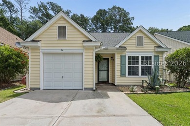 Welcome to 84 Crossings Blvd in the highly sought-after - photo 1