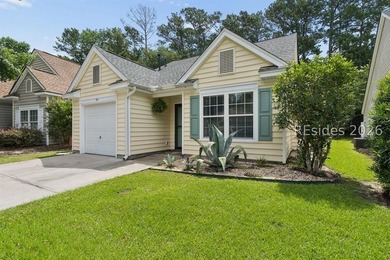 Welcome to 84 Crossings Blvd in the highly sought-after - photo 3