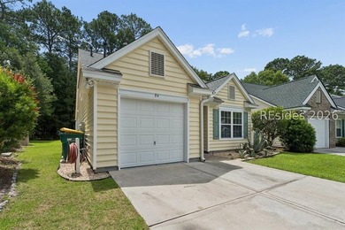Welcome to 84 Crossings Blvd in the highly sought-after - photo 5
